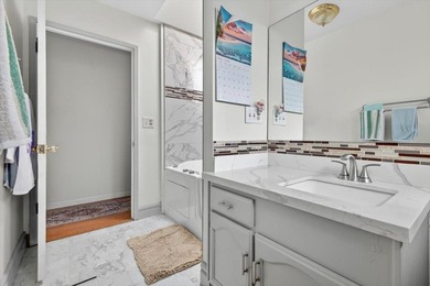 Located in Salinas, this 3-bedroom, 2-bathroom home offers 1,570 - photo 16