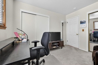 Located in Salinas, this 3-bedroom, 2-bathroom home offers 1,570 - photo 18