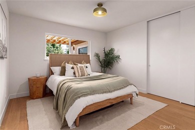 Fully Remodeled Santa Ana Retreat! Welcome to this beautifully - photo 22