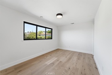 Panoramic ocean views stretching from Catalina Island to Malibu - photo 22