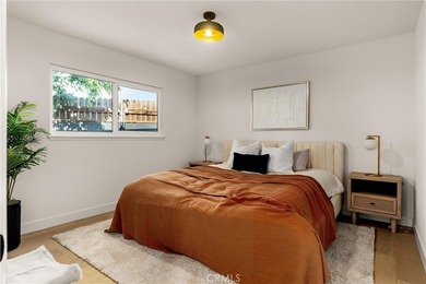 Fully Remodeled Santa Ana Retreat! Welcome to this beautifully - photo 23