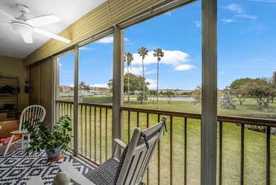 Lovely condo in the heart of Huntington Lakes. South facing unit - photo 35
