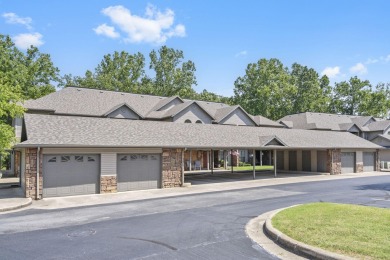 Lake Taneycomo Condo For Sale in Branson Missouri