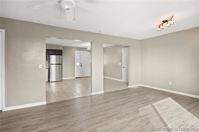 Investor/First-Time Buyer Special! Stunning Seasonal Lake View! - photo 12