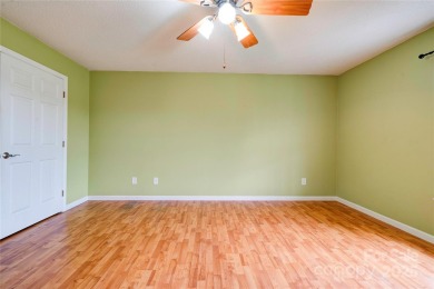 Welcome Home!! Move in ready! Just bring your clothes. Paved