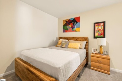 LIFESTYLE AND LOCATION LOW-MAINTENANCE TOWNHOME, ONLY 3 YEARS - photo 27