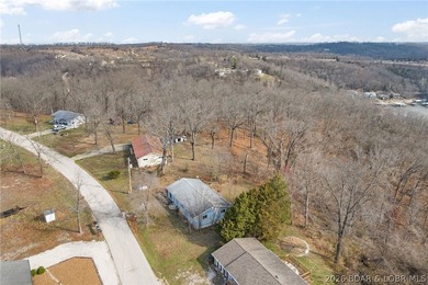 Investor/First-Time Buyer Special! Stunning Seasonal Lake View! - photo 33