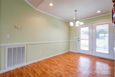 Welcome Home!! Move in ready! Just bring your clothes. Paved