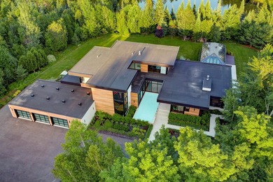 Additional listing photo 1