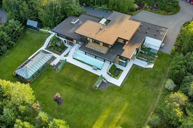 Additional listing photo 3