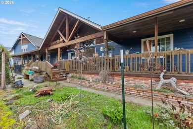 Charming 3-bedroom, 2-bath home on 1.66 acres in Sutherlin - photo 1
