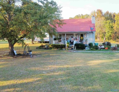 Lake Home For Sale in Centre, Alabama