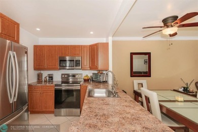 Lake Condo For Sale in Lauderdale Lakes, Florida