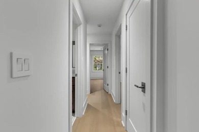 Welcome to this completely renovated five bedroom, four bath - photo 19