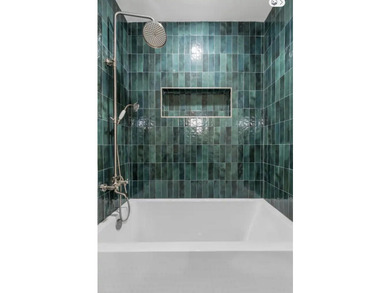Welcome to this completely renovated five bedroom, four bath - photo 21