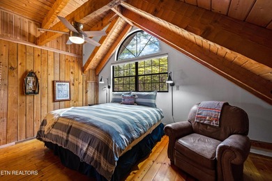 A beautiful lakefront home boasting mountain views, a boat dock - photo 21