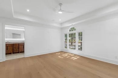 Welcome to this completely renovated five bedroom, four bath - photo 27