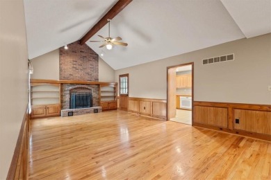 Lakewood Lakes Home Sale Pending in Lees Summit Missouri