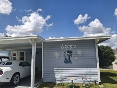 Lake Home For Sale in Zephyrhills, Florida