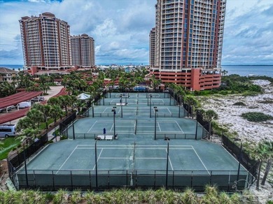 Imagine an EXQUISITE PENTHOUSE whose sweeping vistas stretch - photo 3
