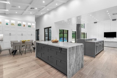 Completely Designer 6 BD 5.5 BA in Devon Place with elevated - photo 14