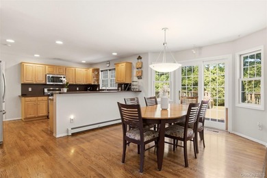 A classic custom-built 4-bedroom, one of a kind, Colonial in the - photo 15