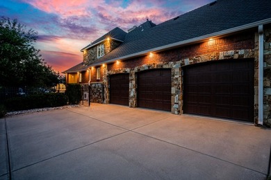 Luxury Estate in Reflection Ridge with Full Mother-in-Law / - photo 3