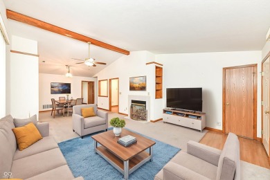 Inviting 2 bedroom, 2 bath patio home with den/sunroom located