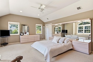 A classic custom-built 4-bedroom, one of a kind, Colonial in the - photo 25