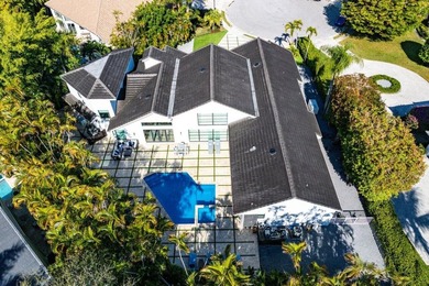 Completely Designer 6 BD 5.5 BA in Devon Place with elevated - photo 45