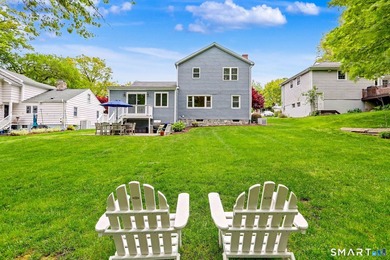 Don't miss out on this University area gem! This home offers a - photo 2
