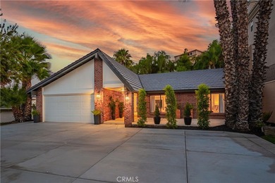 Lake Home For Sale in Canyon Lake, California