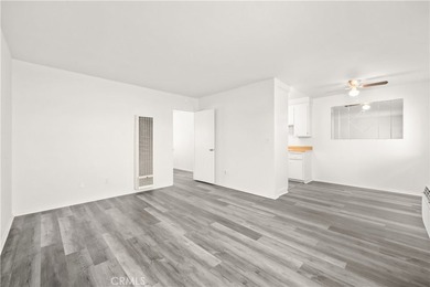 Welcome to this beautifully updated top-floor 1-bedroom, 1-bath - photo 11