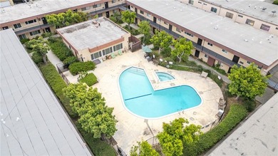 Welcome to this beautifully updated top-floor 1-bedroom, 1-bath - photo 23