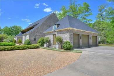 Stunning! Welcome to 1707 Candler Way, where timeless elegance & - photo 8