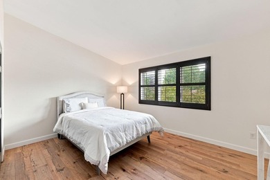 Immaculately maintained two-story end unit in demand Plymouth - photo 35
