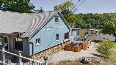 Lakefront, beautifully remodeled property, perfectly positioned - photo 40