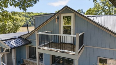 Lakefront, beautifully remodeled property, perfectly positioned - photo 47