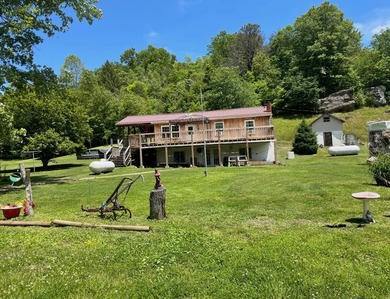 **Escape to Your Own Mini-Farm Paradise in Duck, West Virginia - - photo 6