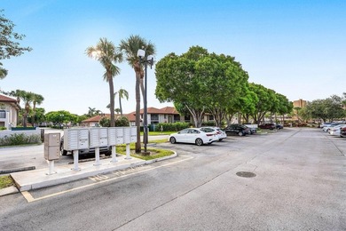 Rent right away. Light and airy ground-floor condo in Boca - photo 26
