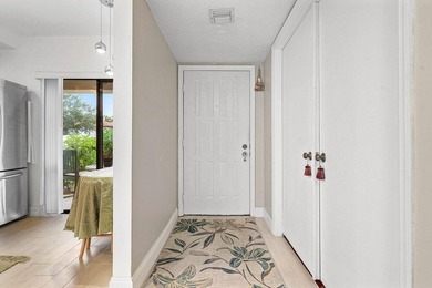 Rent right away. Light and airy ground-floor condo in Boca - photo 30