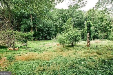 This hidden gem is waiting for you! Here is a unique opportunity - photo 3