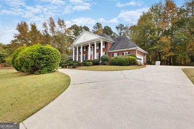 (private lake, pond, coastal) Home For Sale in Fayetteville Georgia