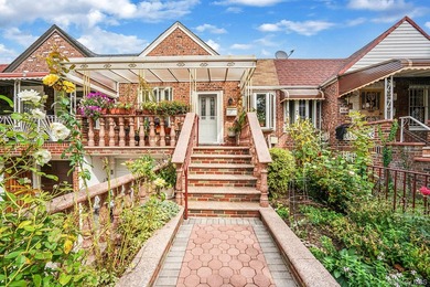 Step into your new home - a beautifully maintained home in the - photo 4