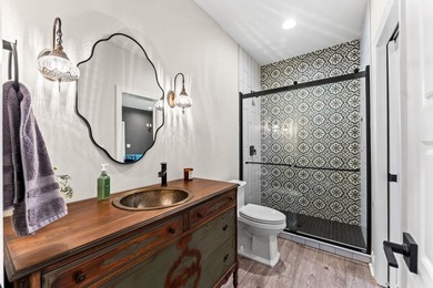 Nestled on 1.5 acres in Bellwood Landing, this custom-built home - photo 23