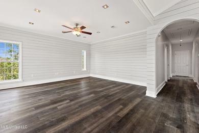 Waterfront Beauty - New Bulkhead Just Completed! This recently - photo 7