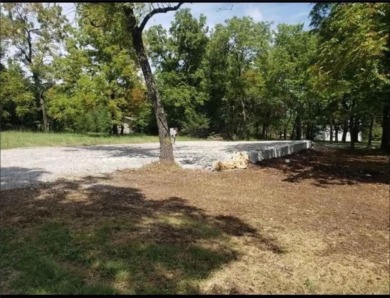 Lake Lot For Sale in Mound City, Kansas