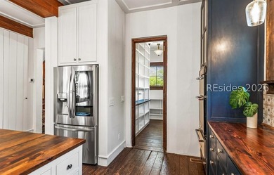 4 N Point Trail is a truly one-of-a-kind retreat, privately - photo 11