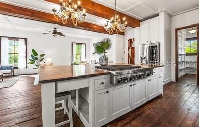 4 N Point Trail is a truly one-of-a-kind retreat, privately - photo 12