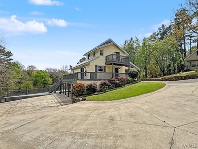 Experience the beauty of Lake Tuscaloosa at this delightful - photo 3